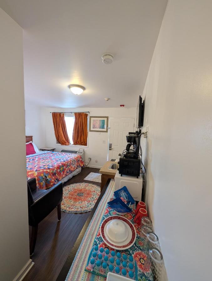 | Apple Inn and Suites Cooperstown Area