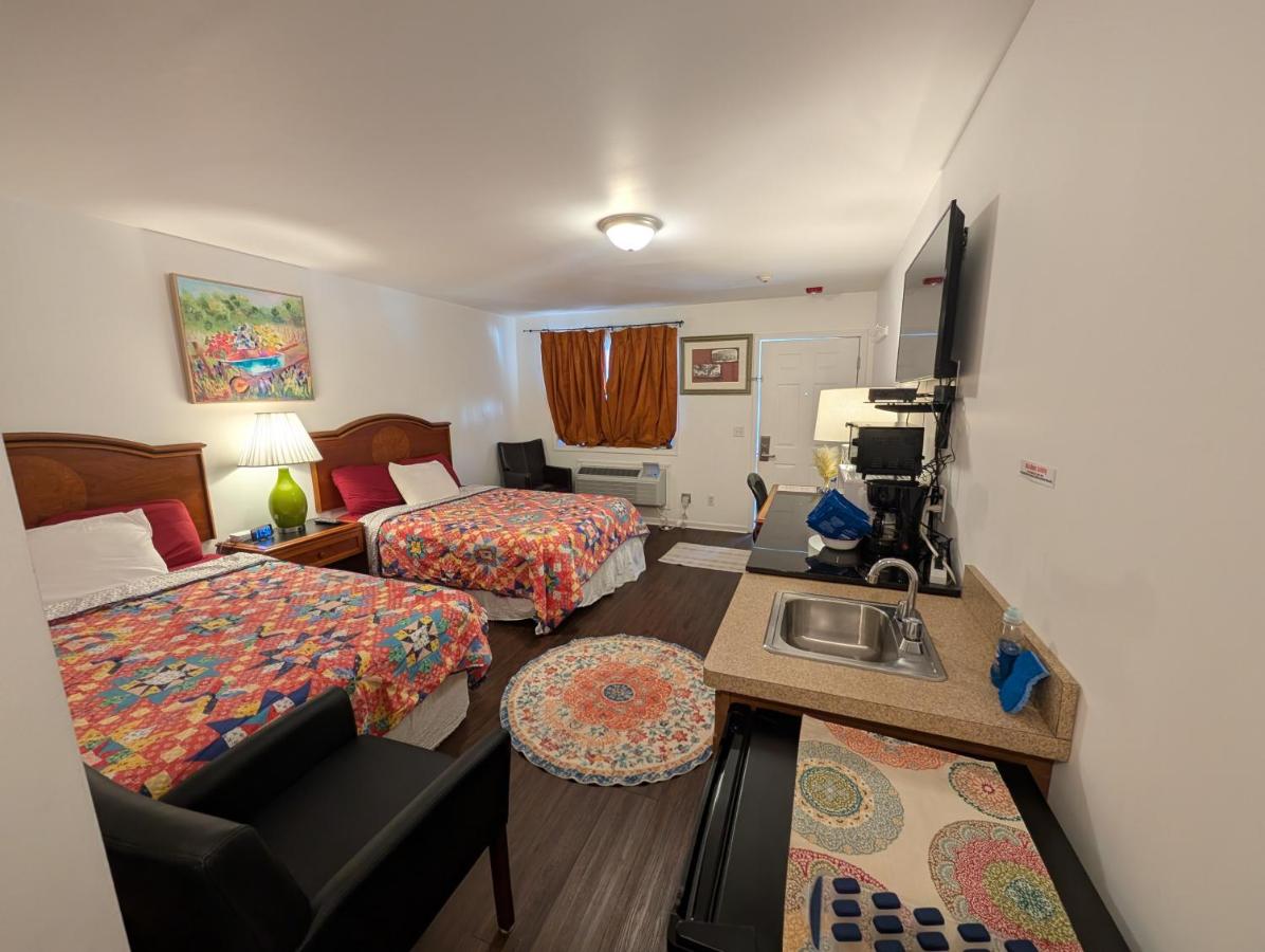 | Apple Inn and Suites Cooperstown Area