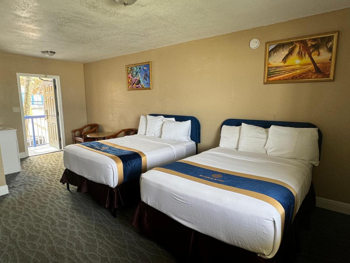  | Sandals Inn