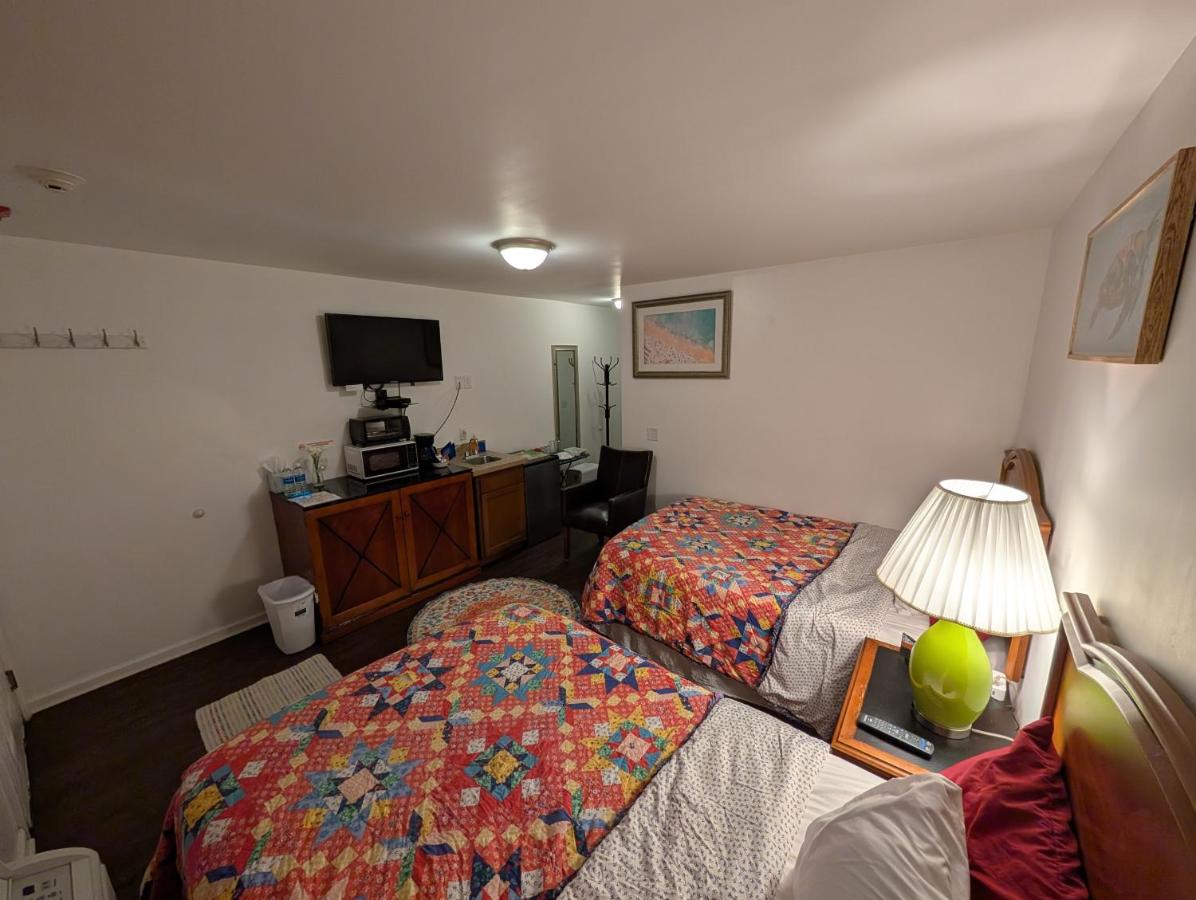 | Apple Inn and Suites Cooperstown Area