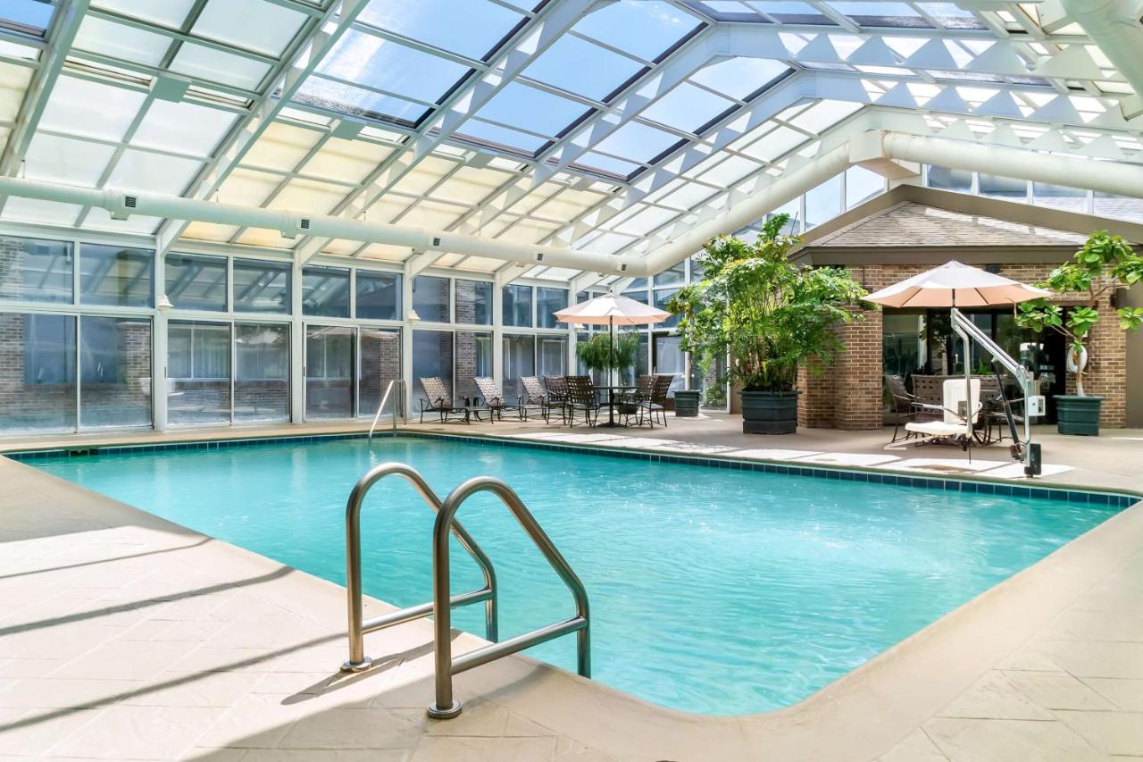  | Best Western Okemos/East Lansing Hotel & Suites