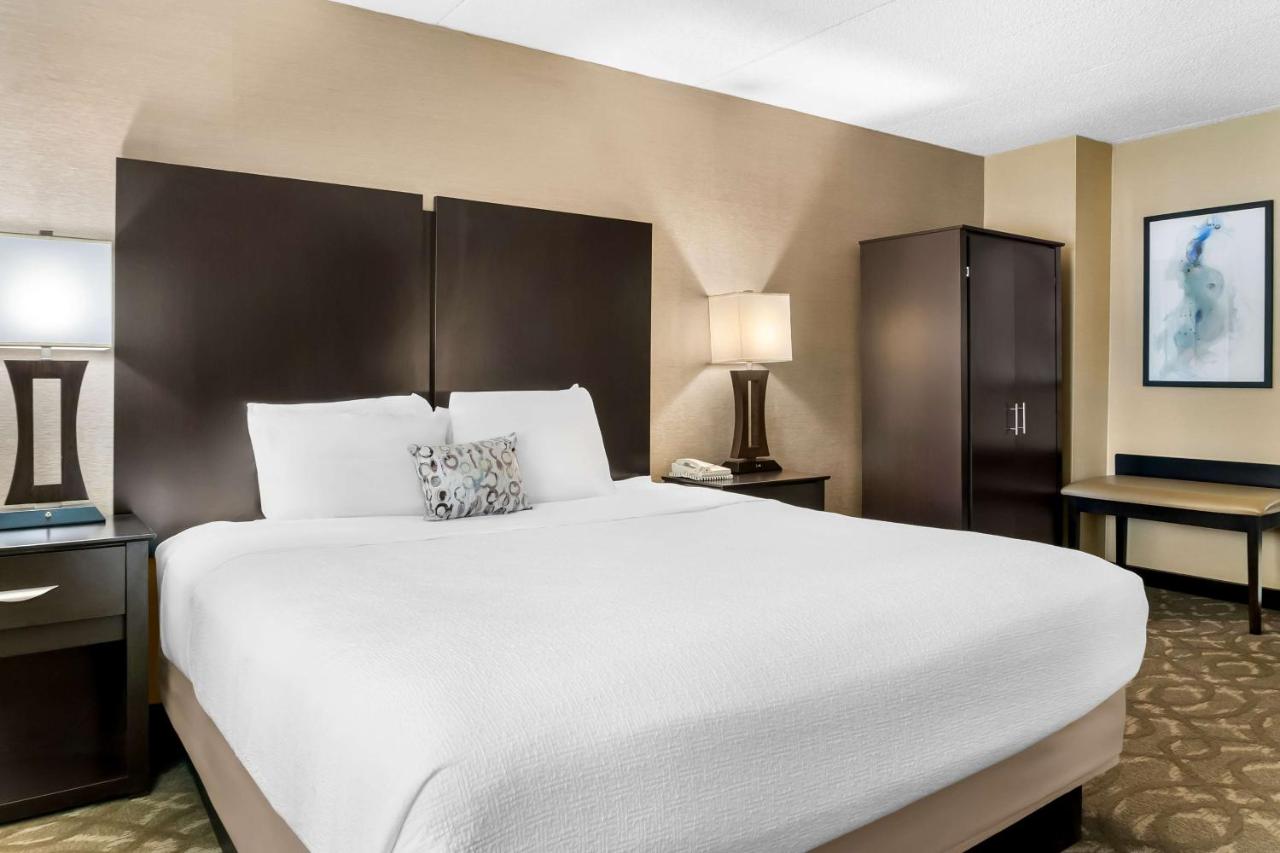  | Best Western Okemos/East Lansing Hotel & Suites