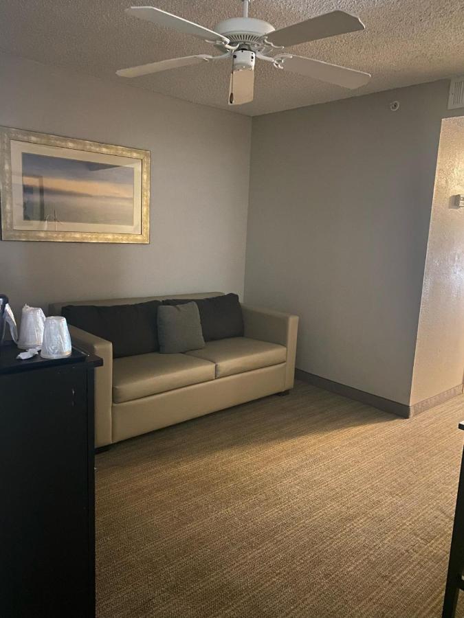 King Studio Suite - Non-Smoking at Country Inn & Suites by Radisson, Jacksonville - Orange Park