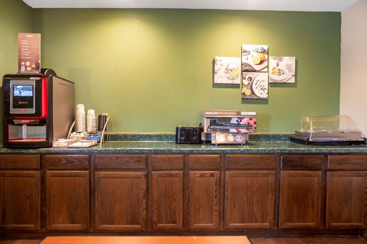  | SureStay Plus Hotel by Best Western Bettendorf