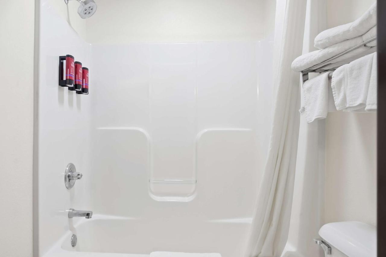  | SureStay Plus Hotel by Best Western Bettendorf