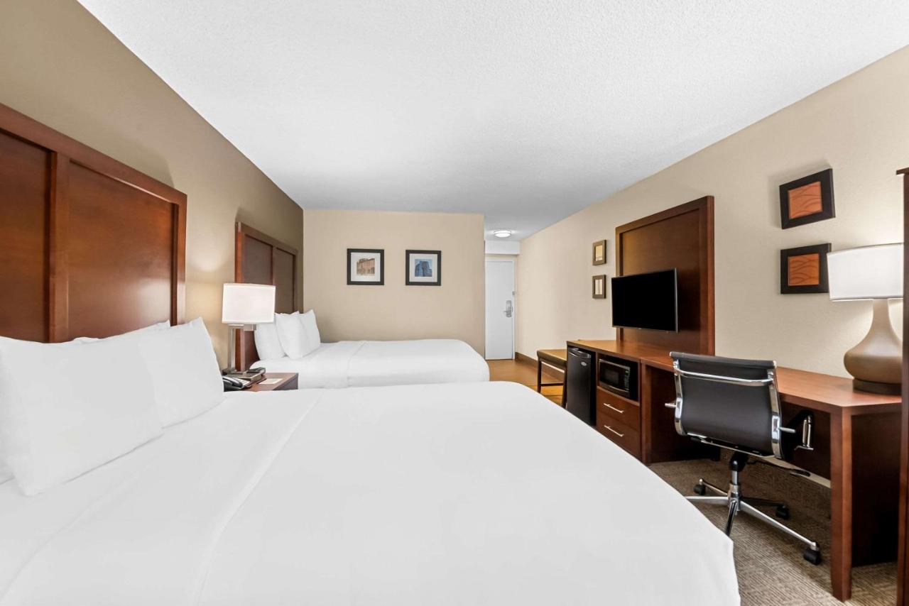 Queen Room with Two Queen Beds - Non-Smoking at Comfort Inn & Suites Durham near Duke University