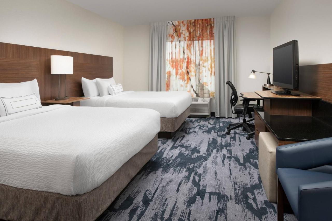 | Fairfield Inn & Suites Baltimore BWI Airport