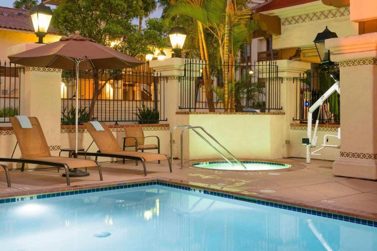  | Courtyard San Diego Old Town