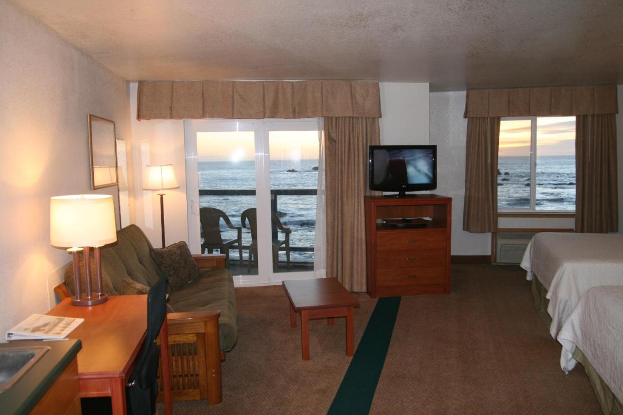  | Oceanfront Lodge