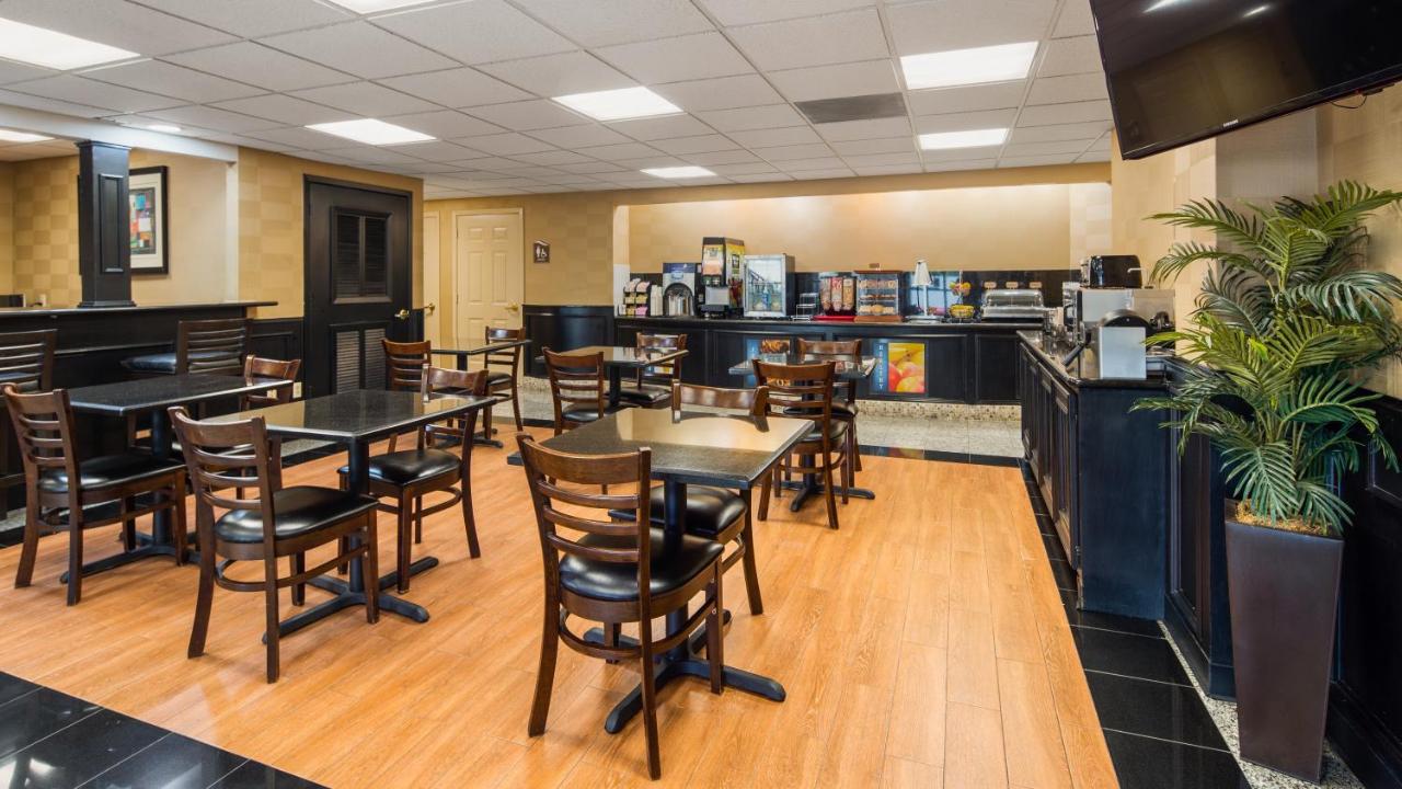 | Best Western Plus Northwest Inn and Suites Houston