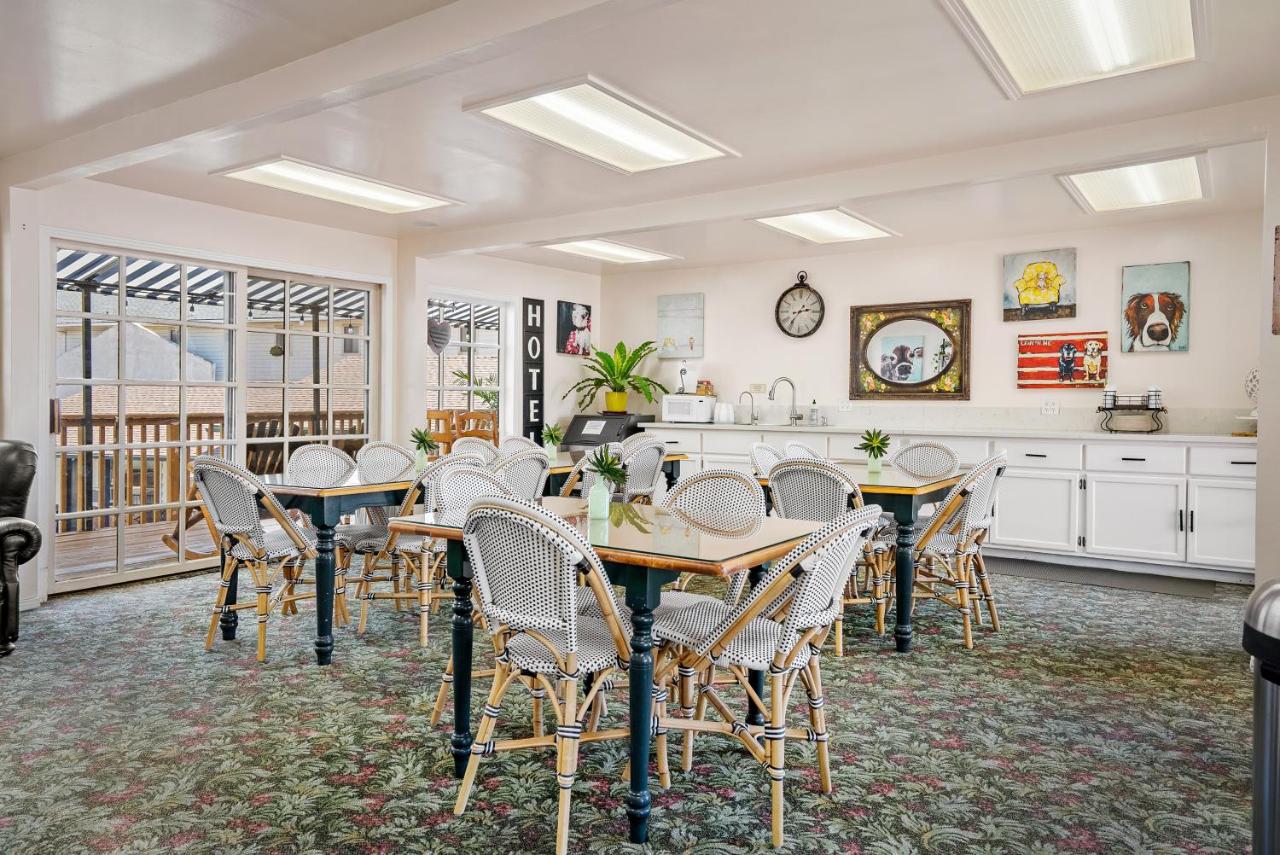 | Peach Tree Inn