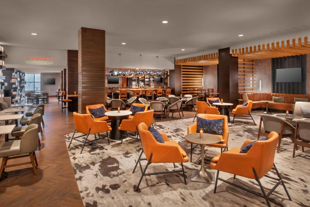 | Boston Marriott Burlington