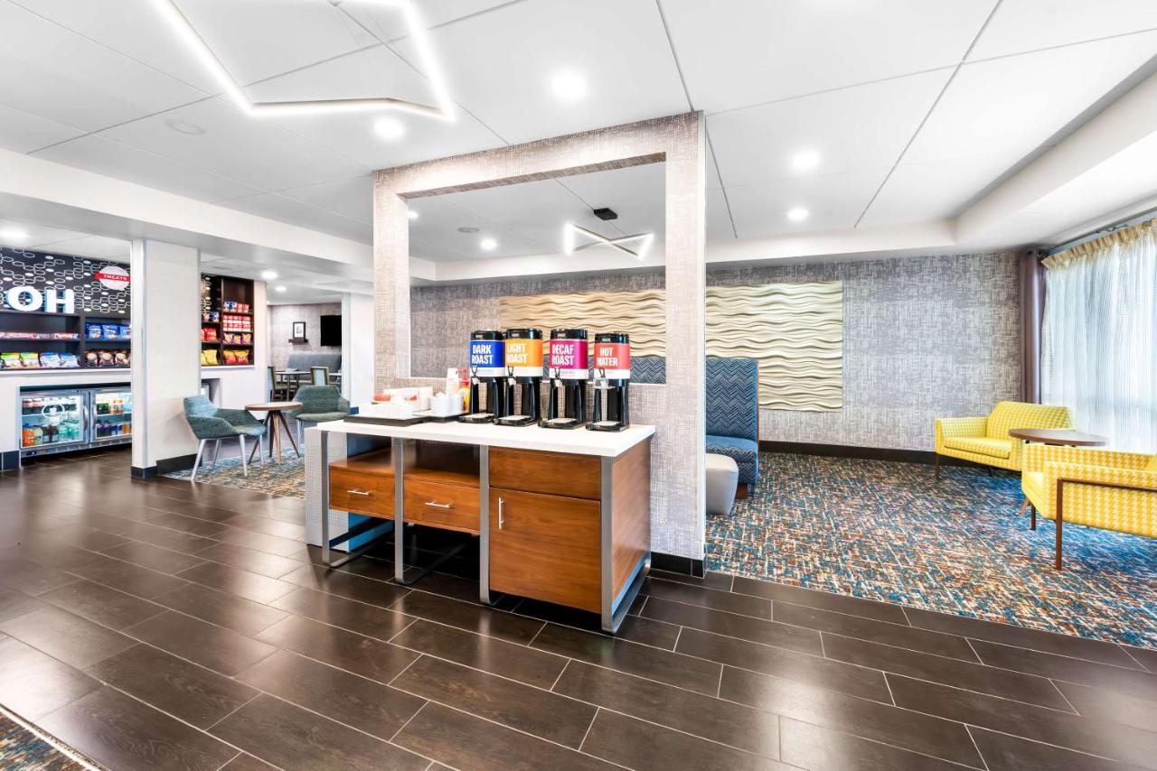 | Hampton Inn Dayton/Huber Heights