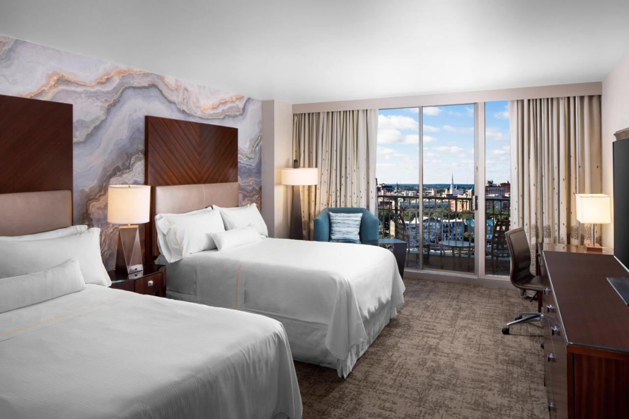 Guest room, 2 Double, Savannah view, River view, Balcony at The Westin Savannah Harbor Golf Resort & Spa
