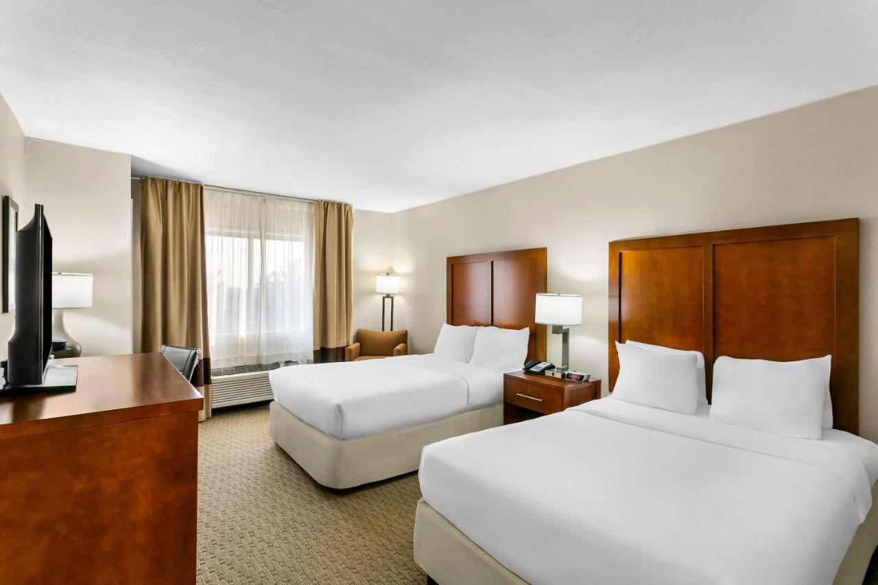 Double Room with Two Double Beds - Non-Smoking at Comfort Inn Red Horse Frederick