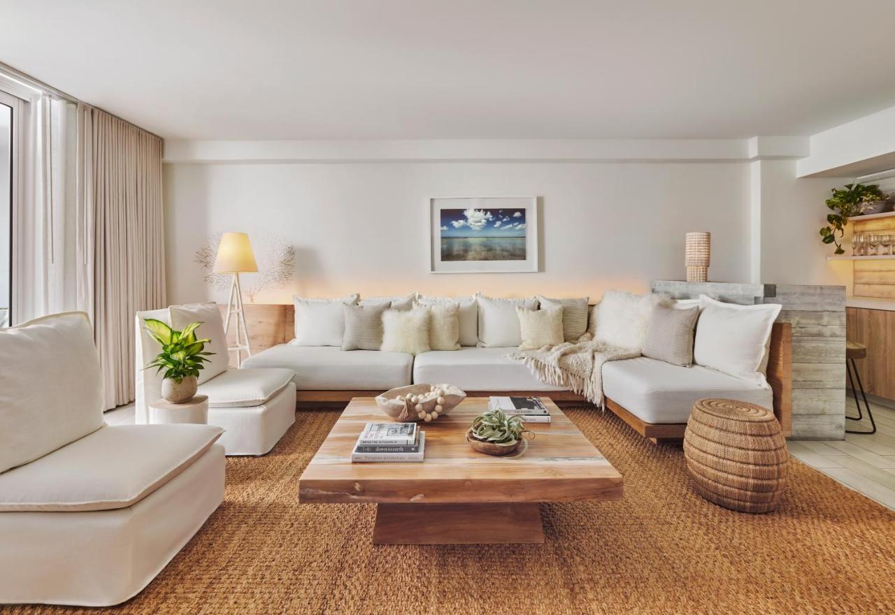 | 1 Hotel South Beach