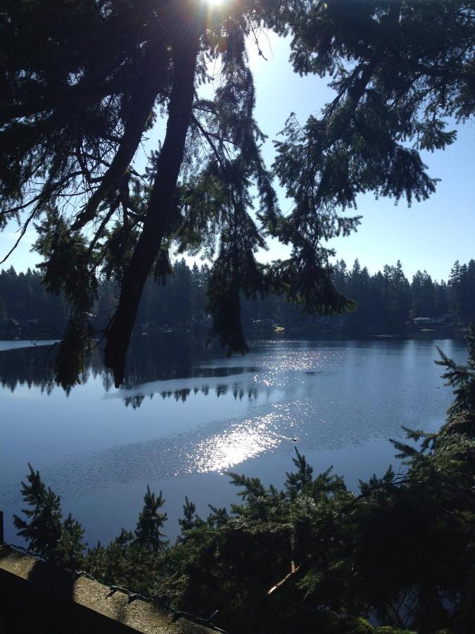 | Cottage Lake Bed and Breakfast