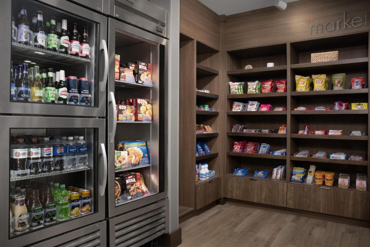 | Staybridge Suites Baltimore BWI Airport, an IHG Hotel