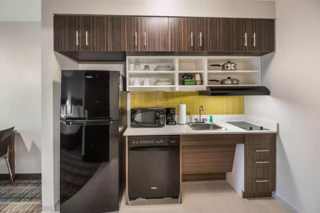 Queen Suite with Two Queen Beds - Non-Smoking at MainStay Suites at Discovery Park of America