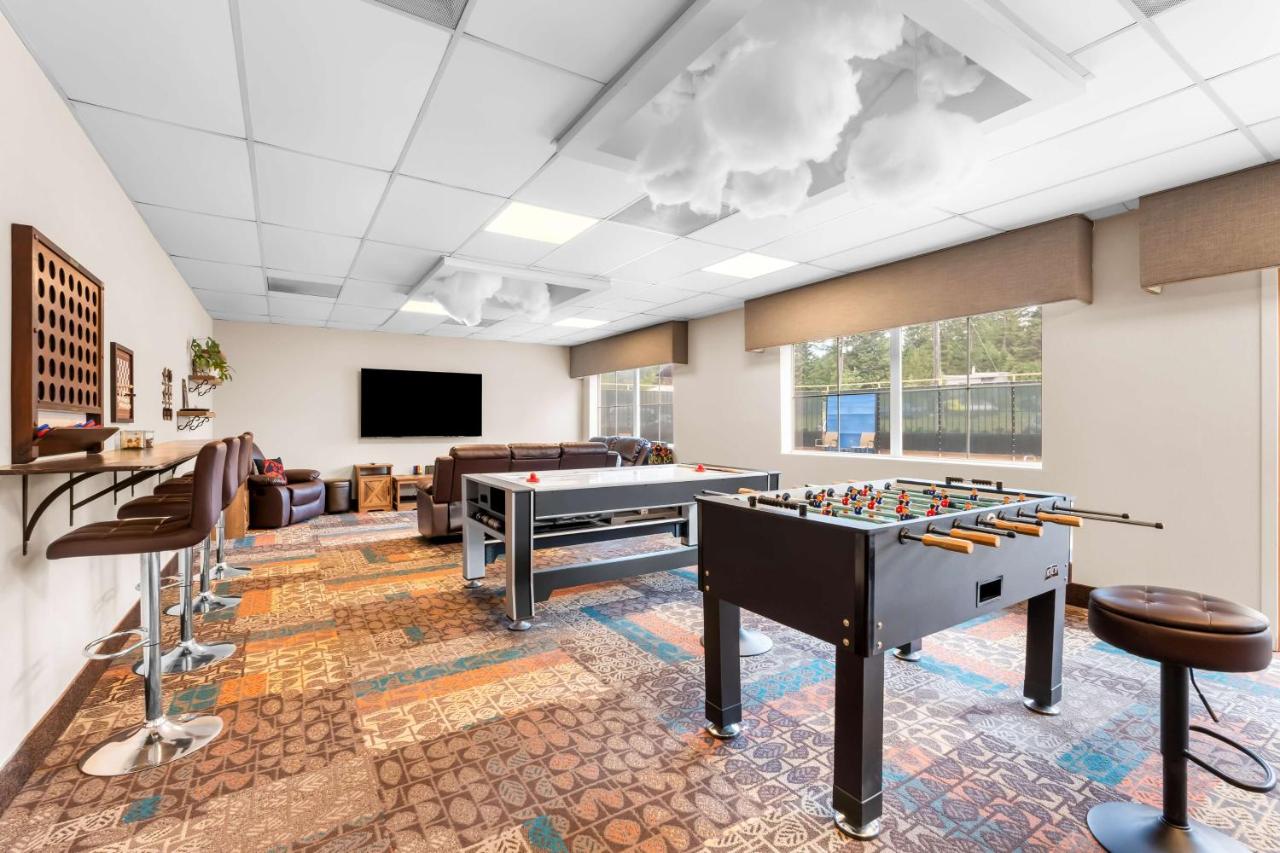 | Best Western Rocky Mountain Lodge