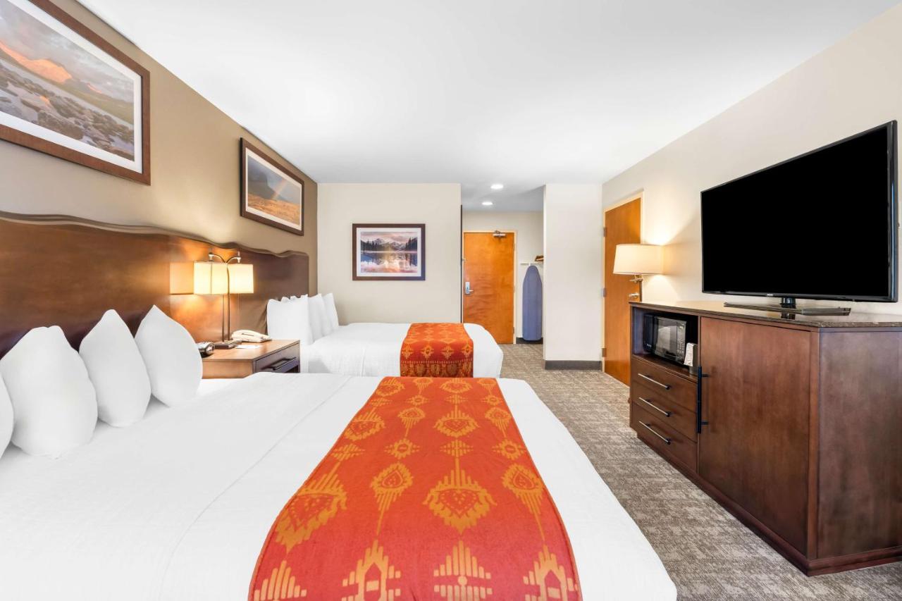 | Best Western Rocky Mountain Lodge