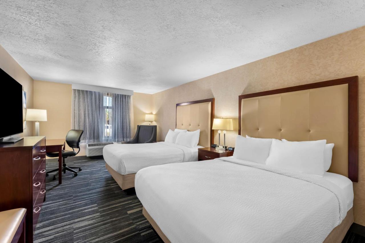 Queen Room with Two Queen Beds - Disability Access - Non Smoking at Best Western Plus Abbey Inn