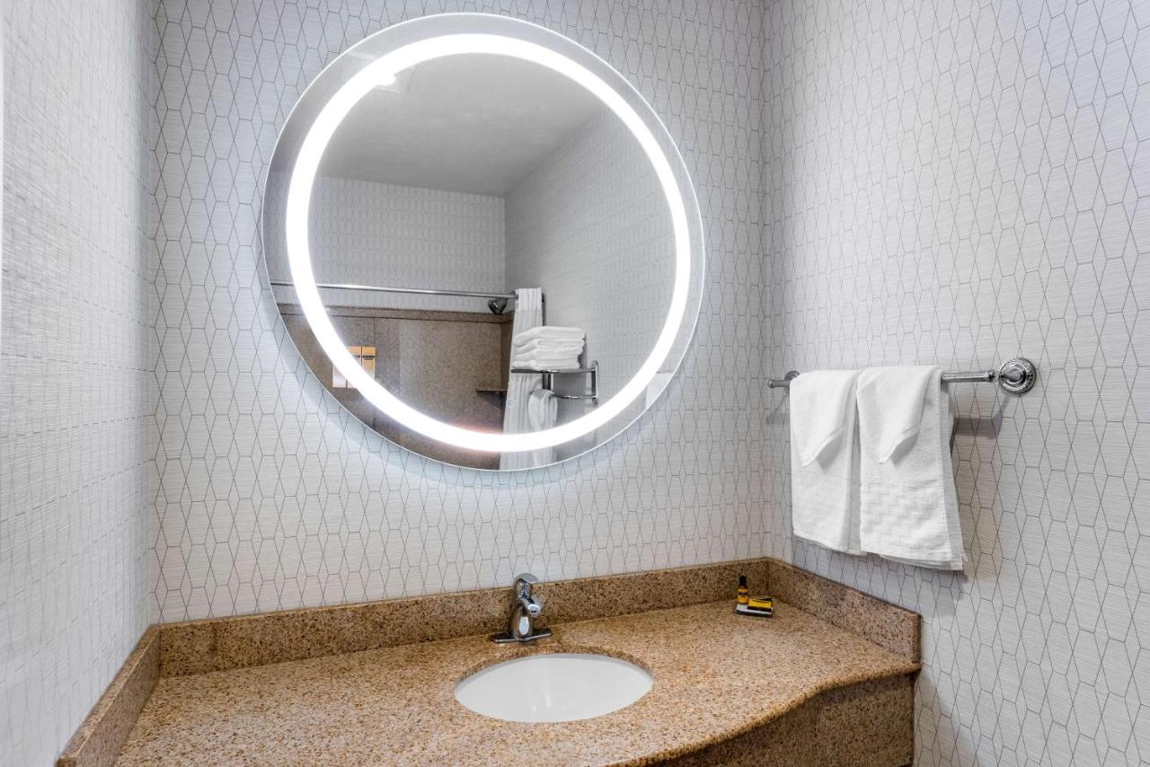 | Best Western Plus Abbey Inn