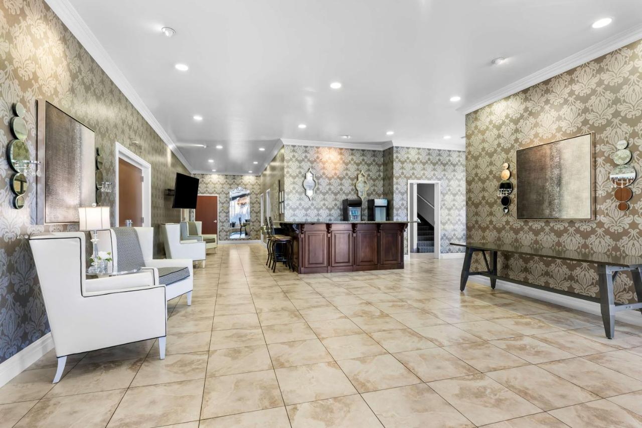 | Best Western Plus Abbey Inn