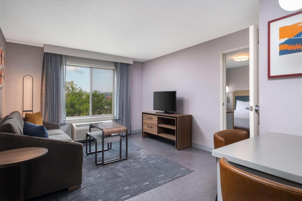 King Suite - Hearing Accessible - Non-Smoking at Homewood Suites Medford