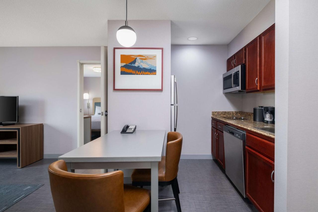 King Suite - Hearing Accessible - Non-Smoking at Homewood Suites Medford