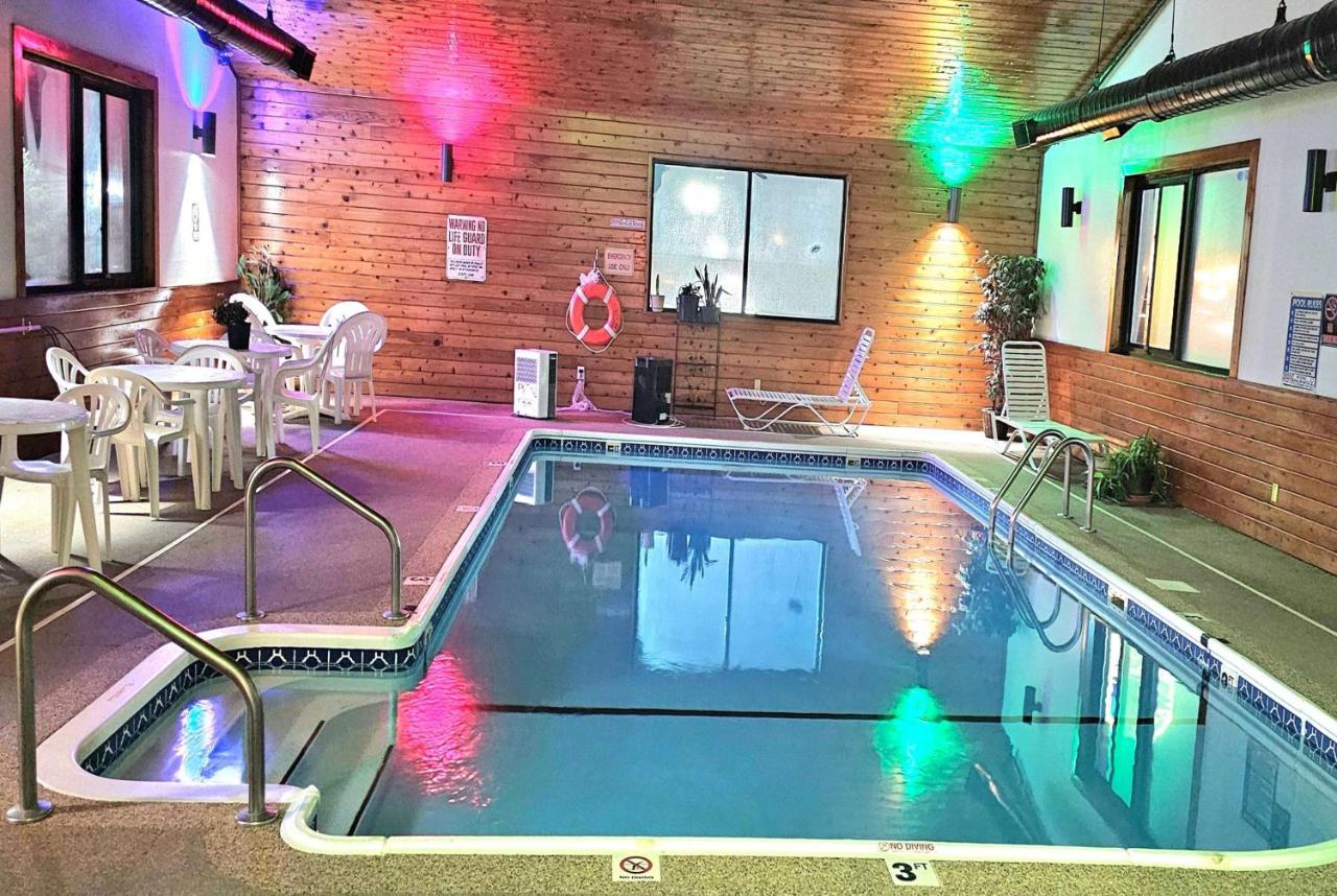 | Days Inn by Wyndham Ozark Springfield