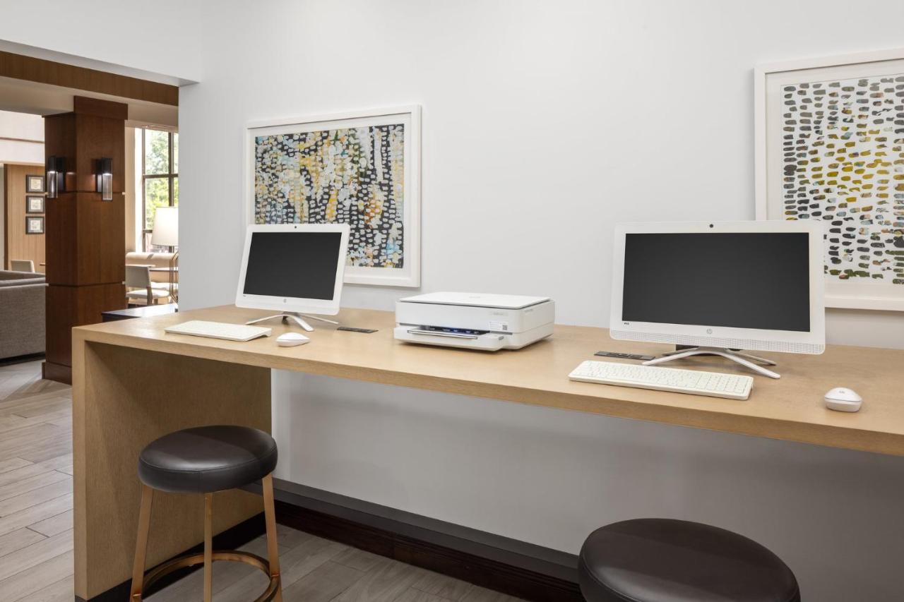 | Staybridge Suites Bentonville-Rogers, an IHG Hotel