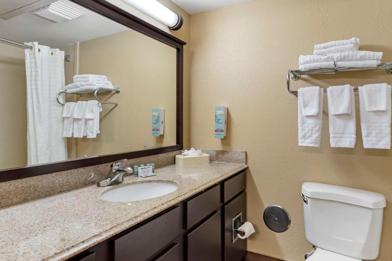  | Best Western Of Alexandria Inn & Suites & Conference Center