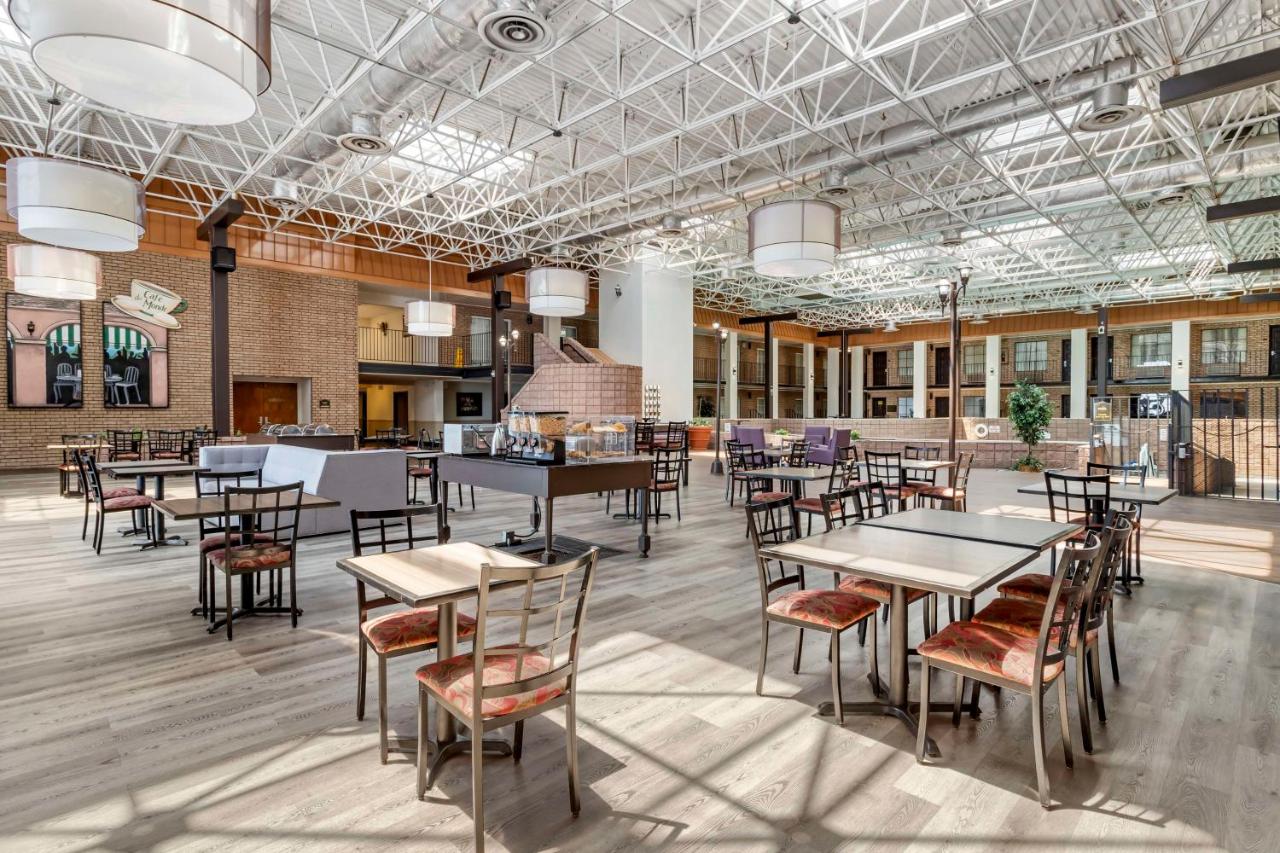  | Best Western Of Alexandria Inn & Suites & Conference Center