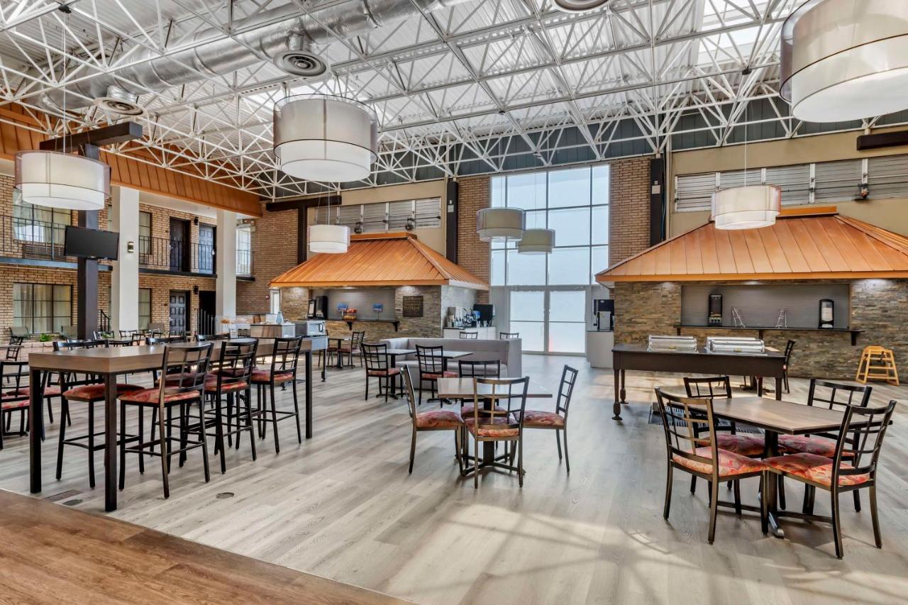  | Best Western Of Alexandria Inn & Suites & Conference Center