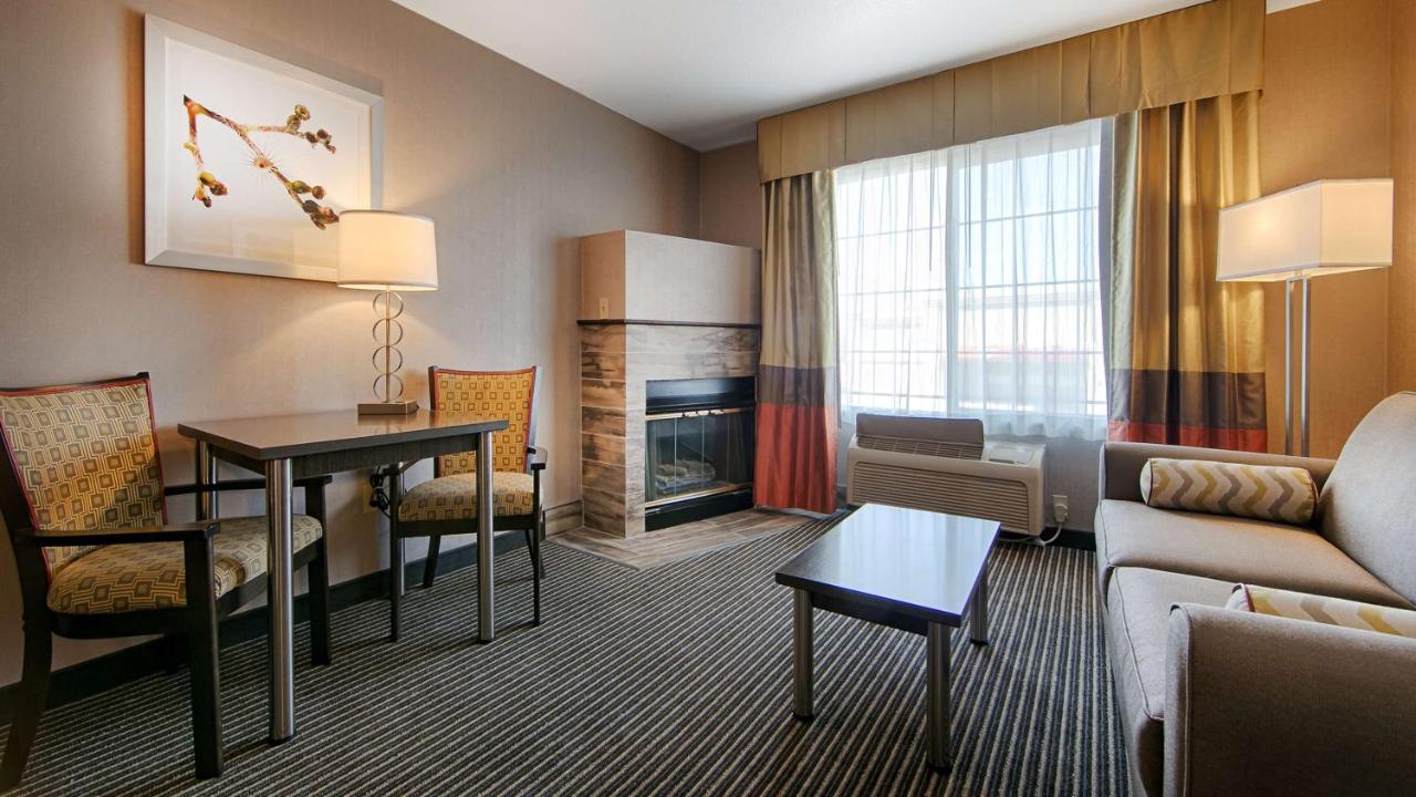 | Best Western Plus Rama Inn & Suites