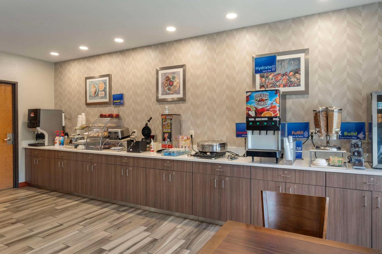 | Best Western St. Clairsville Inn & Suites