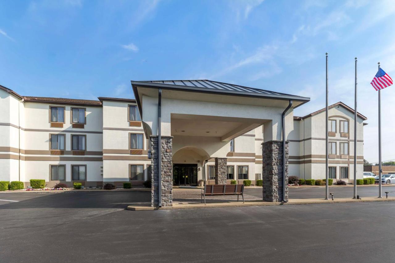 | Best Western St. Clairsville Inn & Suites