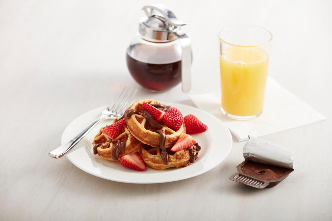 | Residence Inn Louisville East