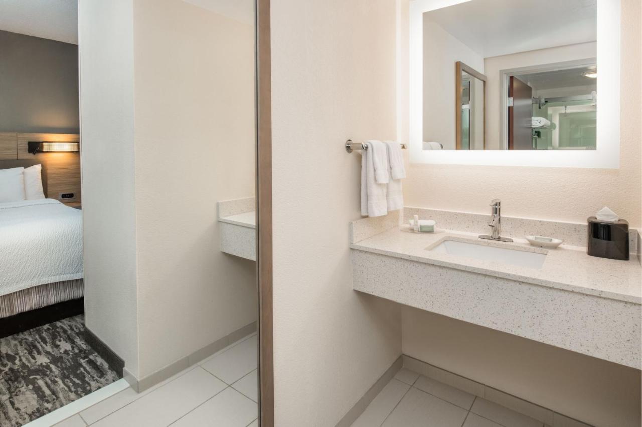 | SpringHill Suites Seattle Downtown