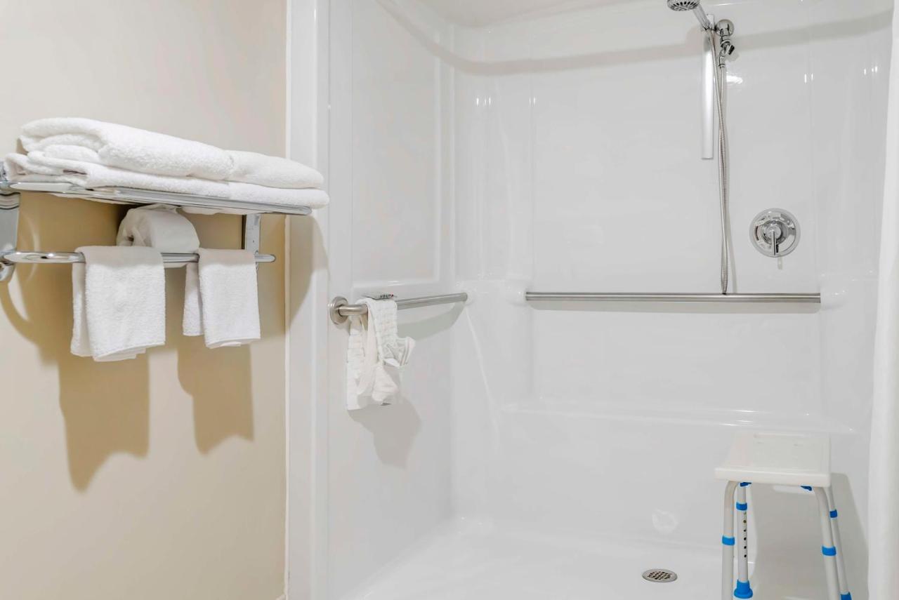 Best Western Beacon Inn