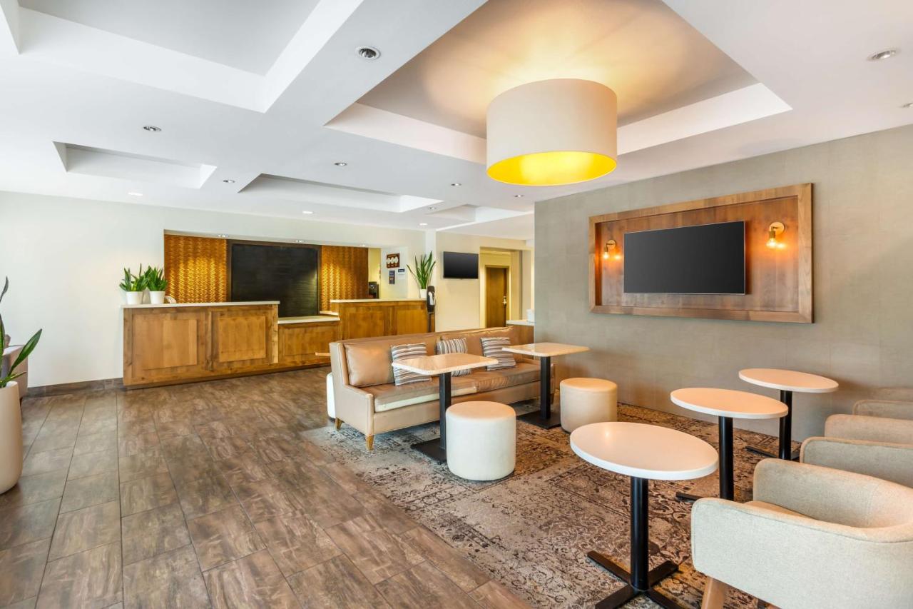  | Best Western Plus CottonTree Inn