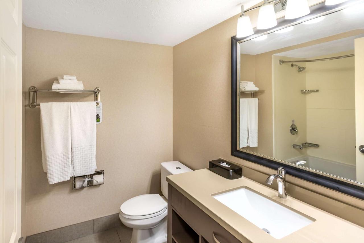  | Best Western Plus CottonTree Inn