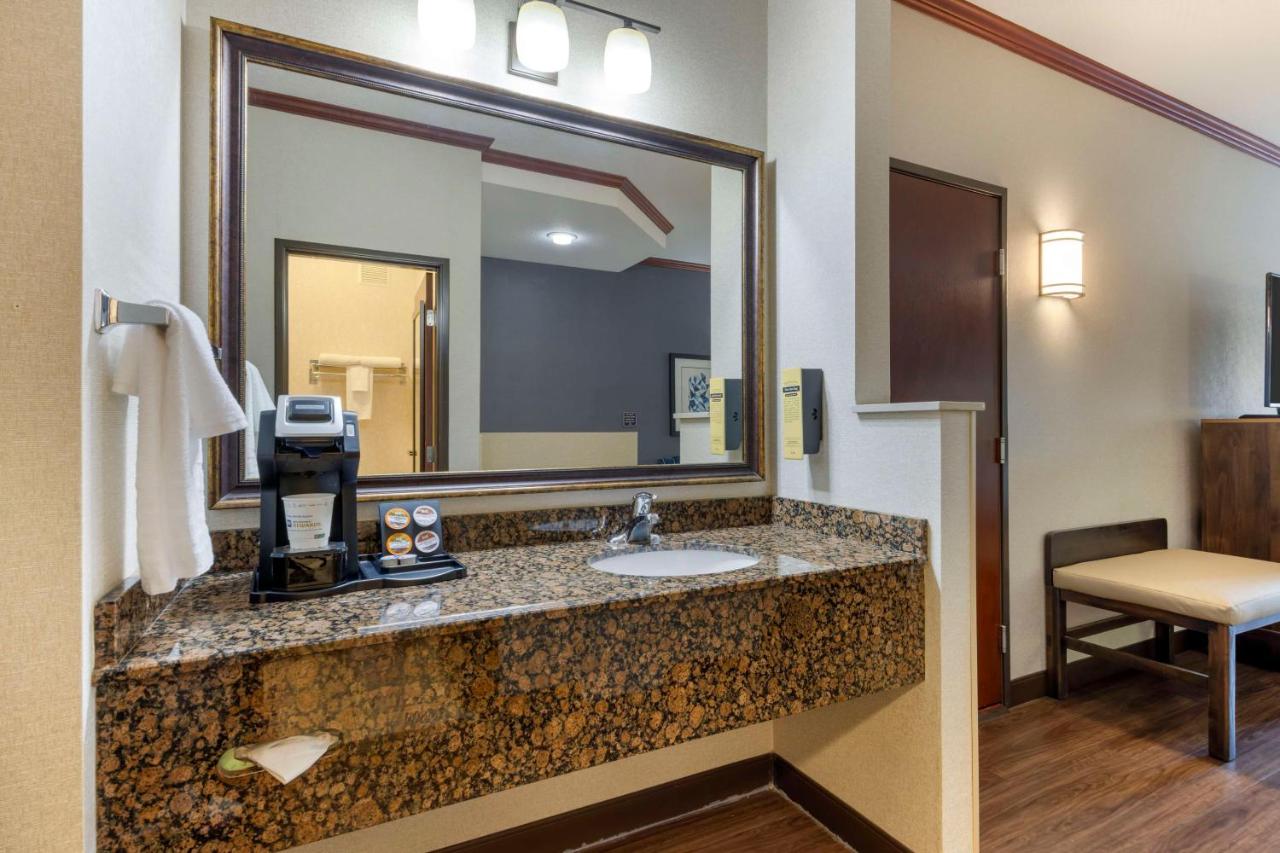  | Best Western Plus Northwind Inn & Suites