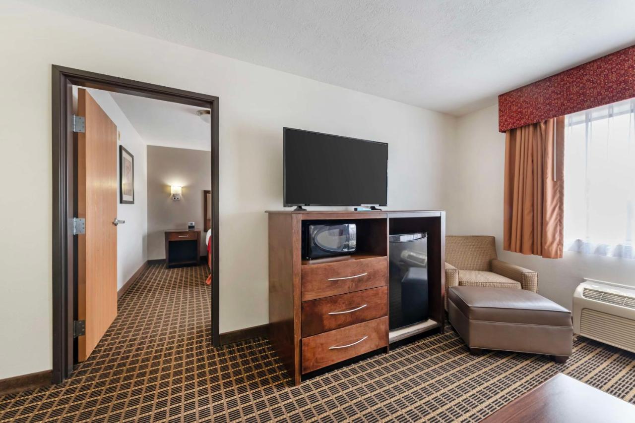  | Best Western Plus Eagleridge Inn & Suites