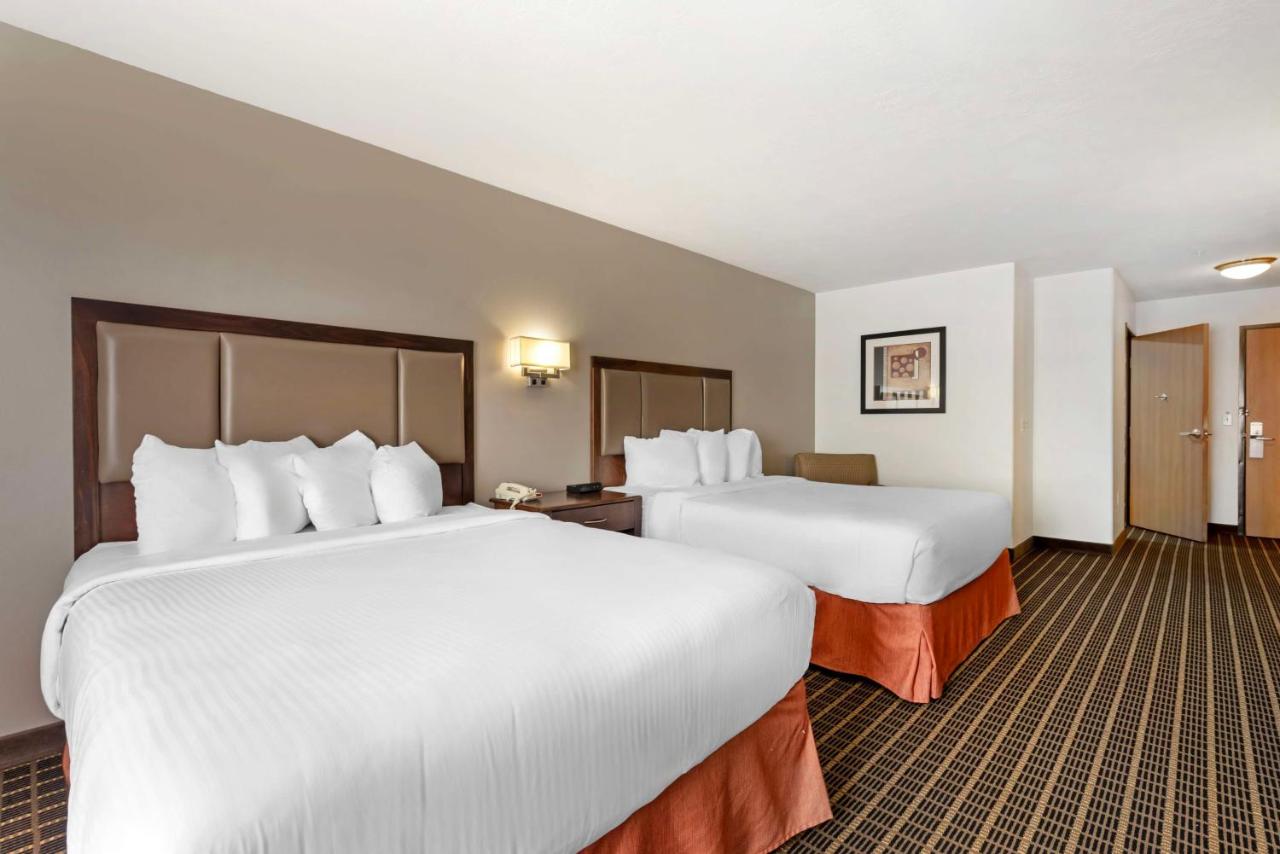  | Best Western Plus Eagleridge Inn & Suites