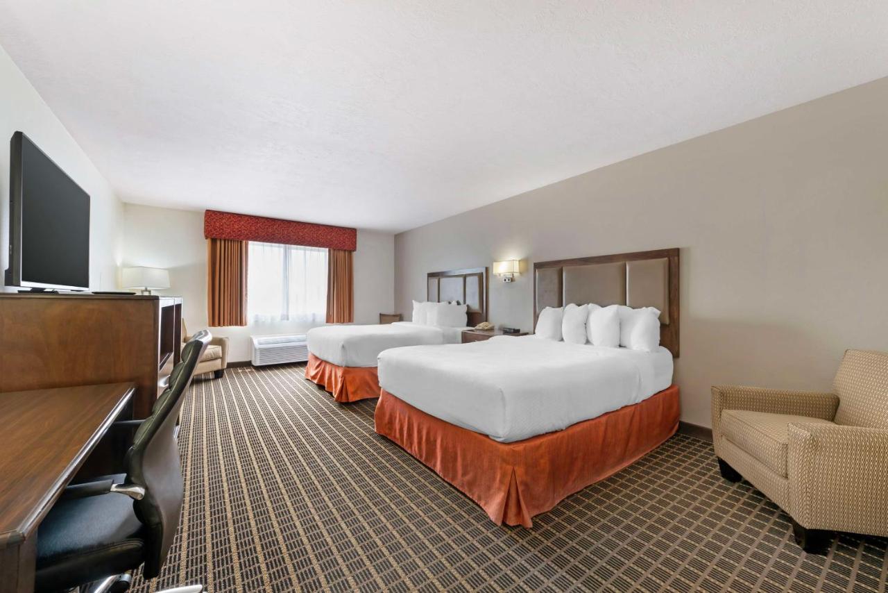  | Best Western Plus Eagleridge Inn & Suites