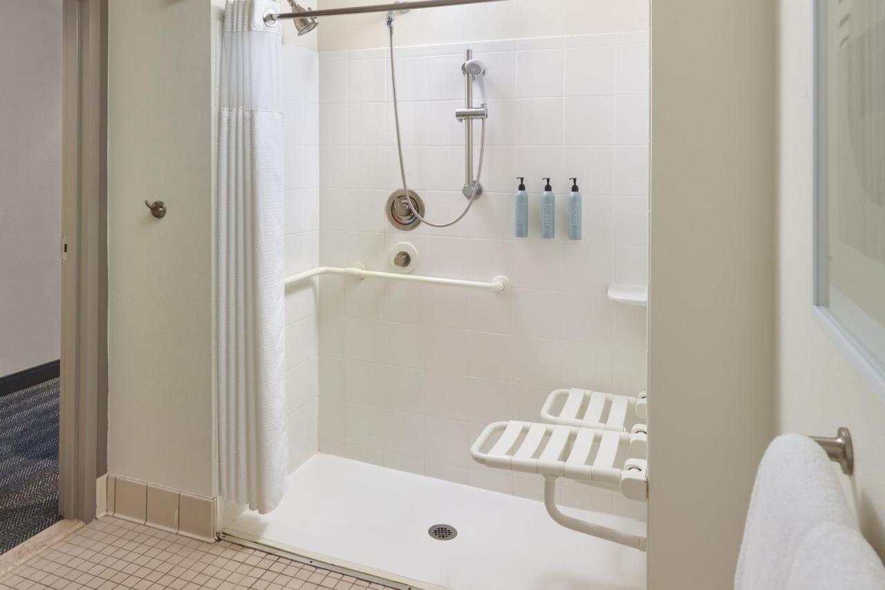 | Courtyard Warner Robins