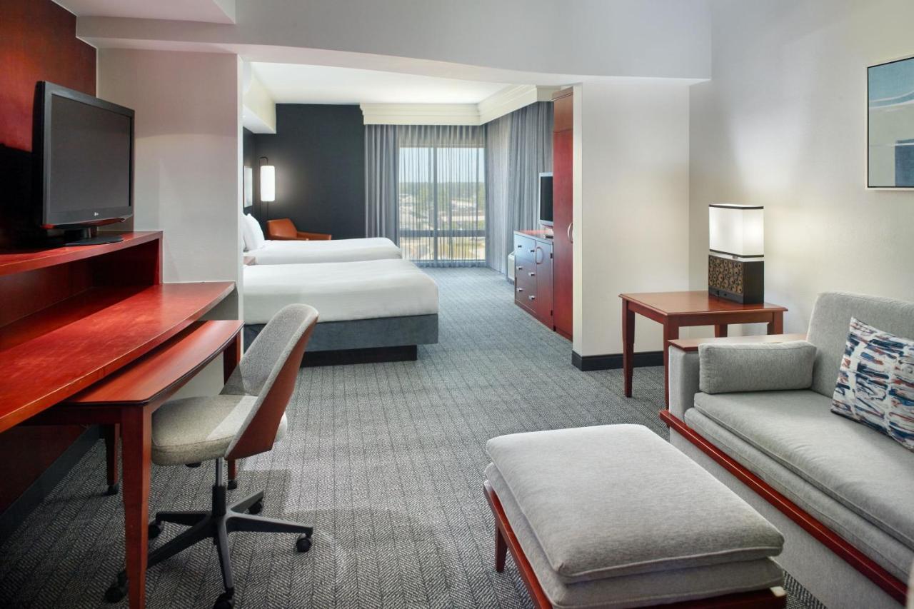 | Courtyard Warner Robins