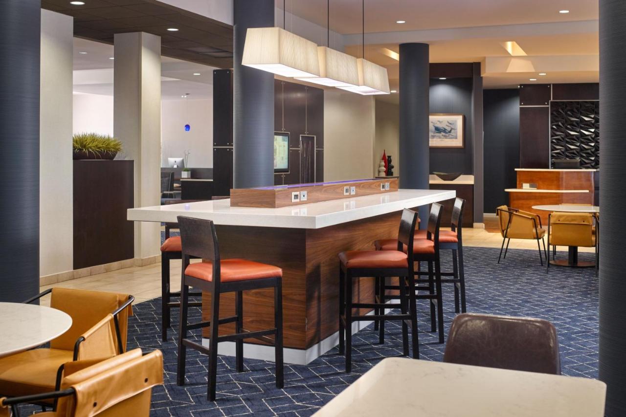 | Courtyard Warner Robins